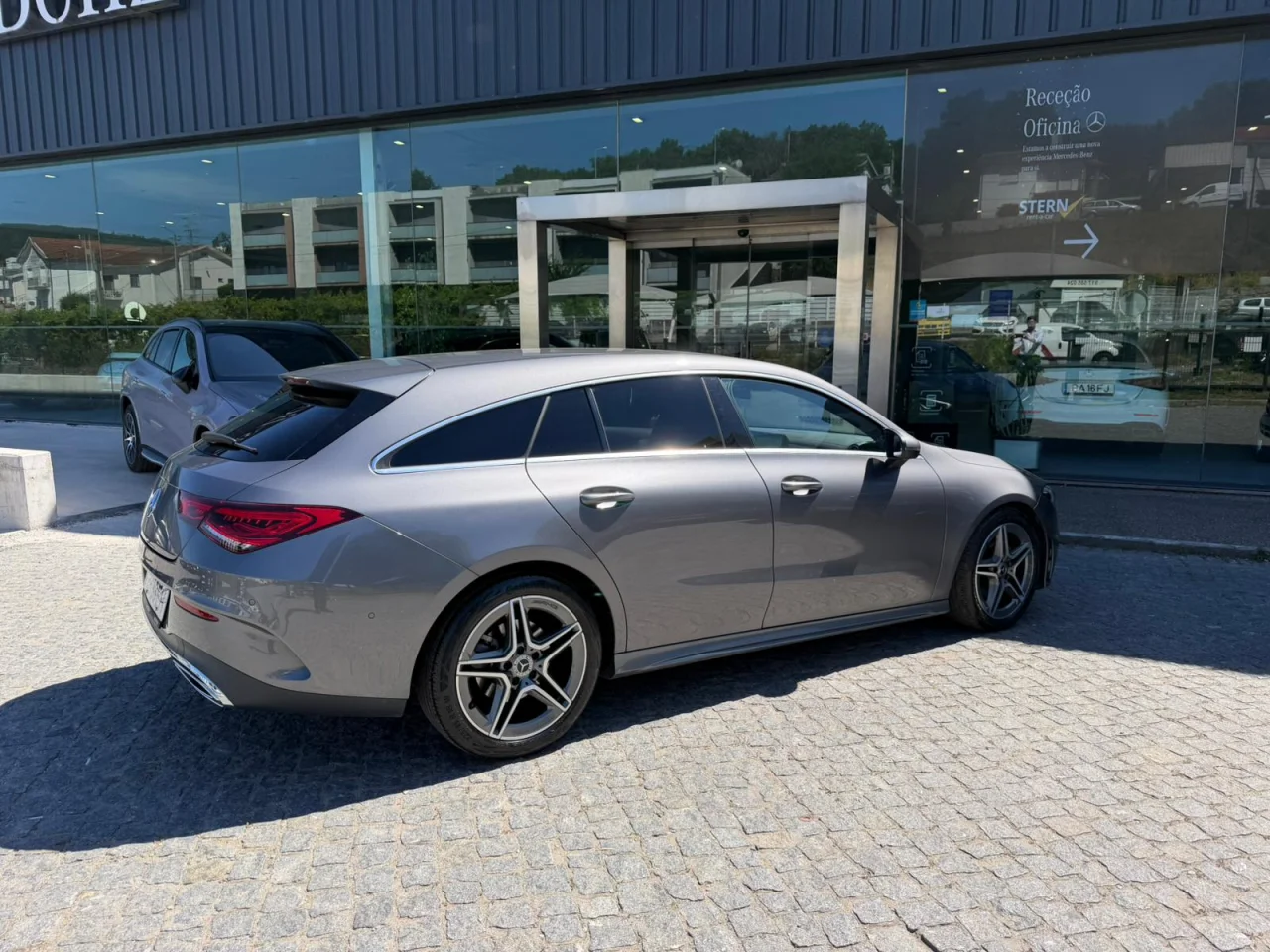 Mercedes Classe Cla 180 Shooting Brake AMG 2