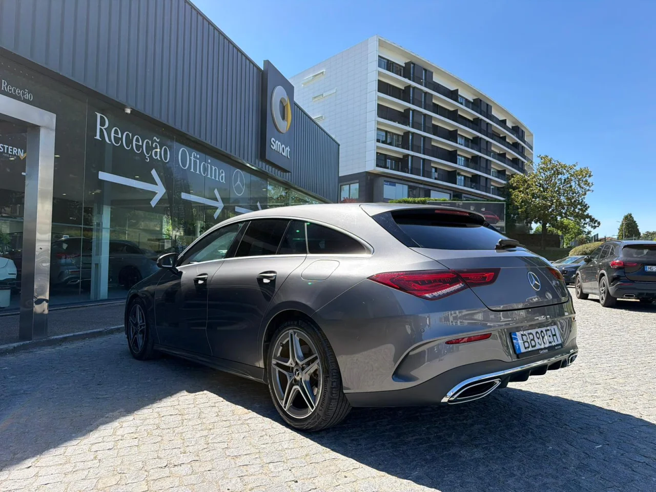 Mercedes Classe Cla 180 Shooting Brake AMG 3