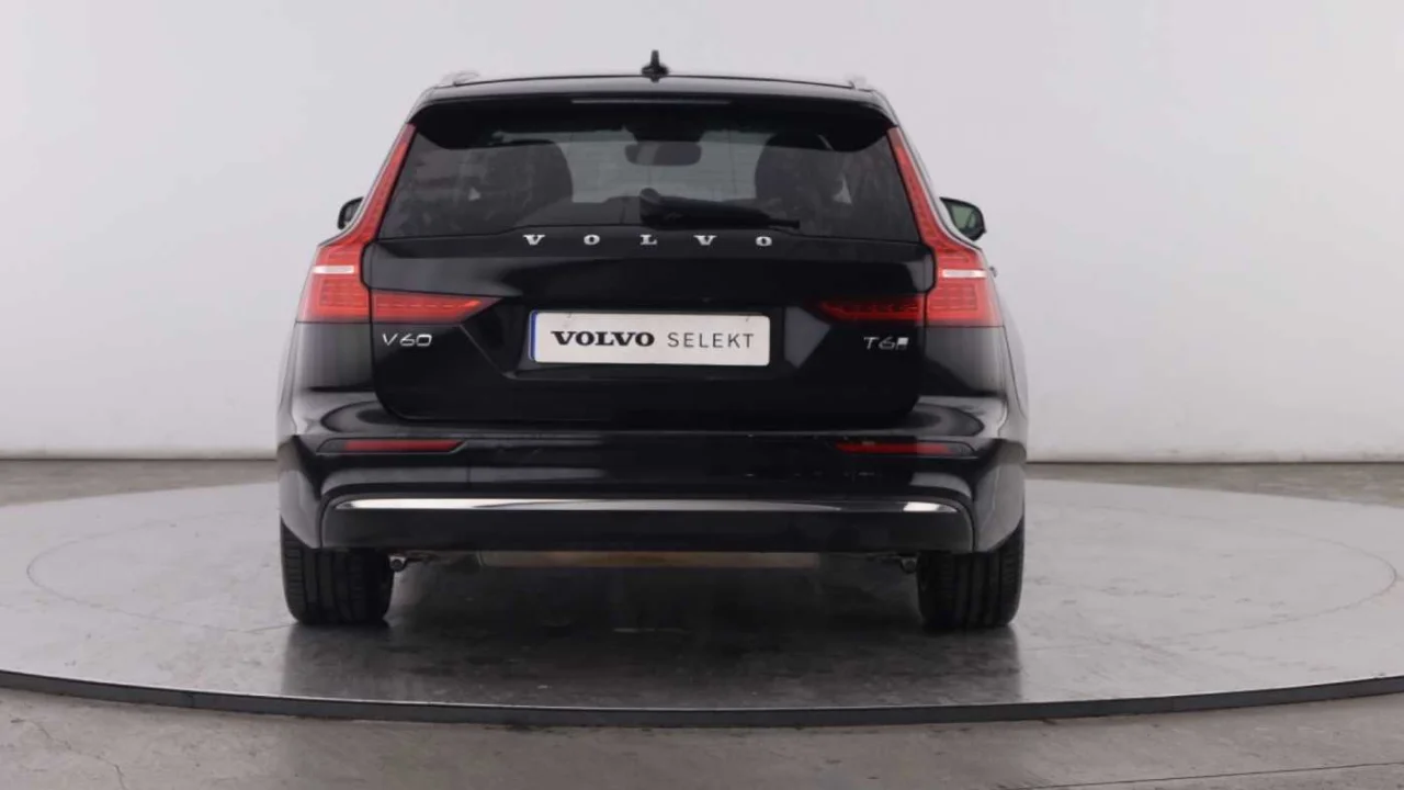 Volvo V60 T6 Core PHEV 7