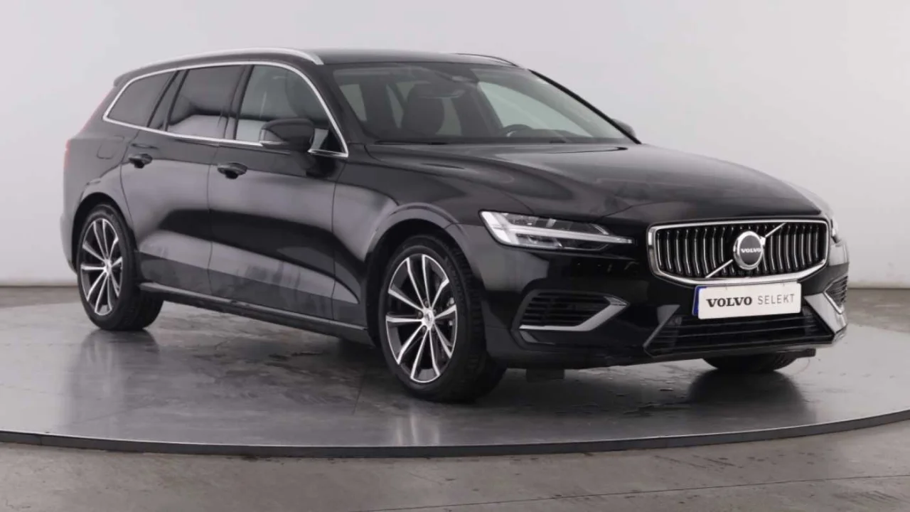 Volvo V60 T6 Core PHEV 9