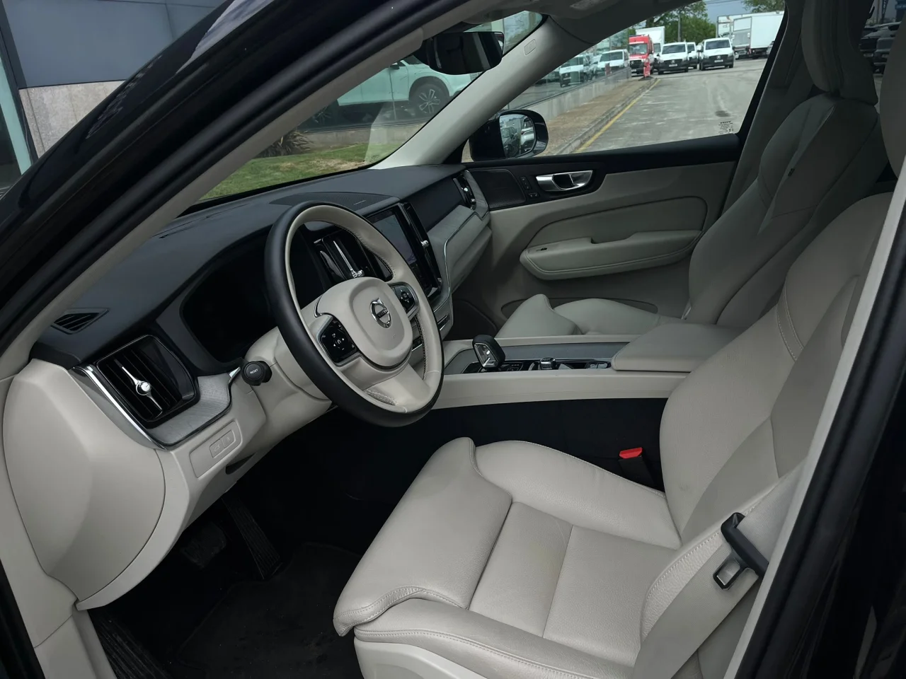 Volvo XC60 T6 Plus Bright 3