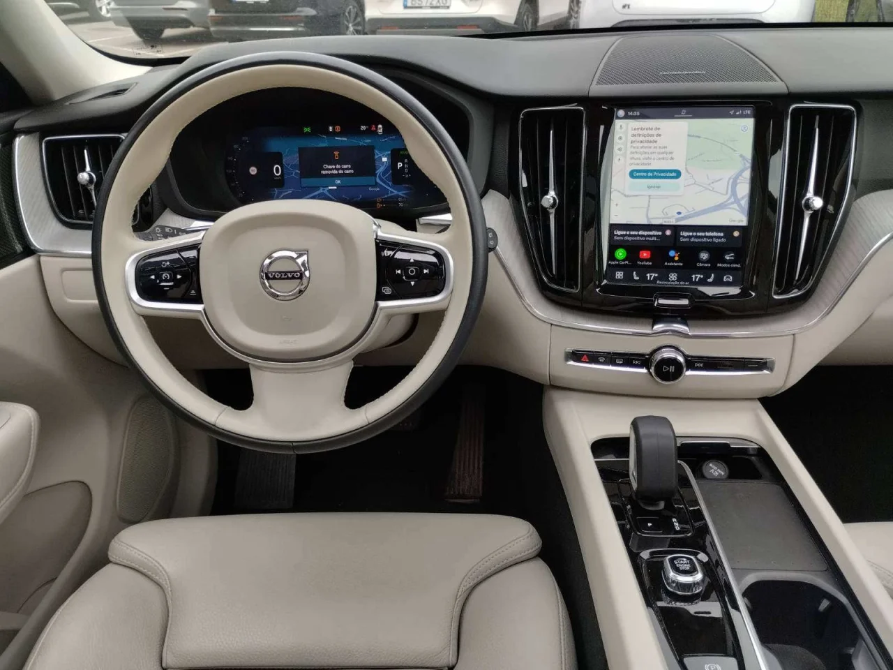 Volvo XC60 Plus Bright 2