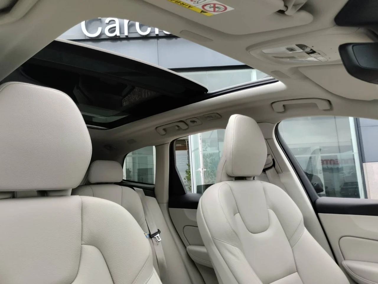 Volvo XC60 Plus Bright 4