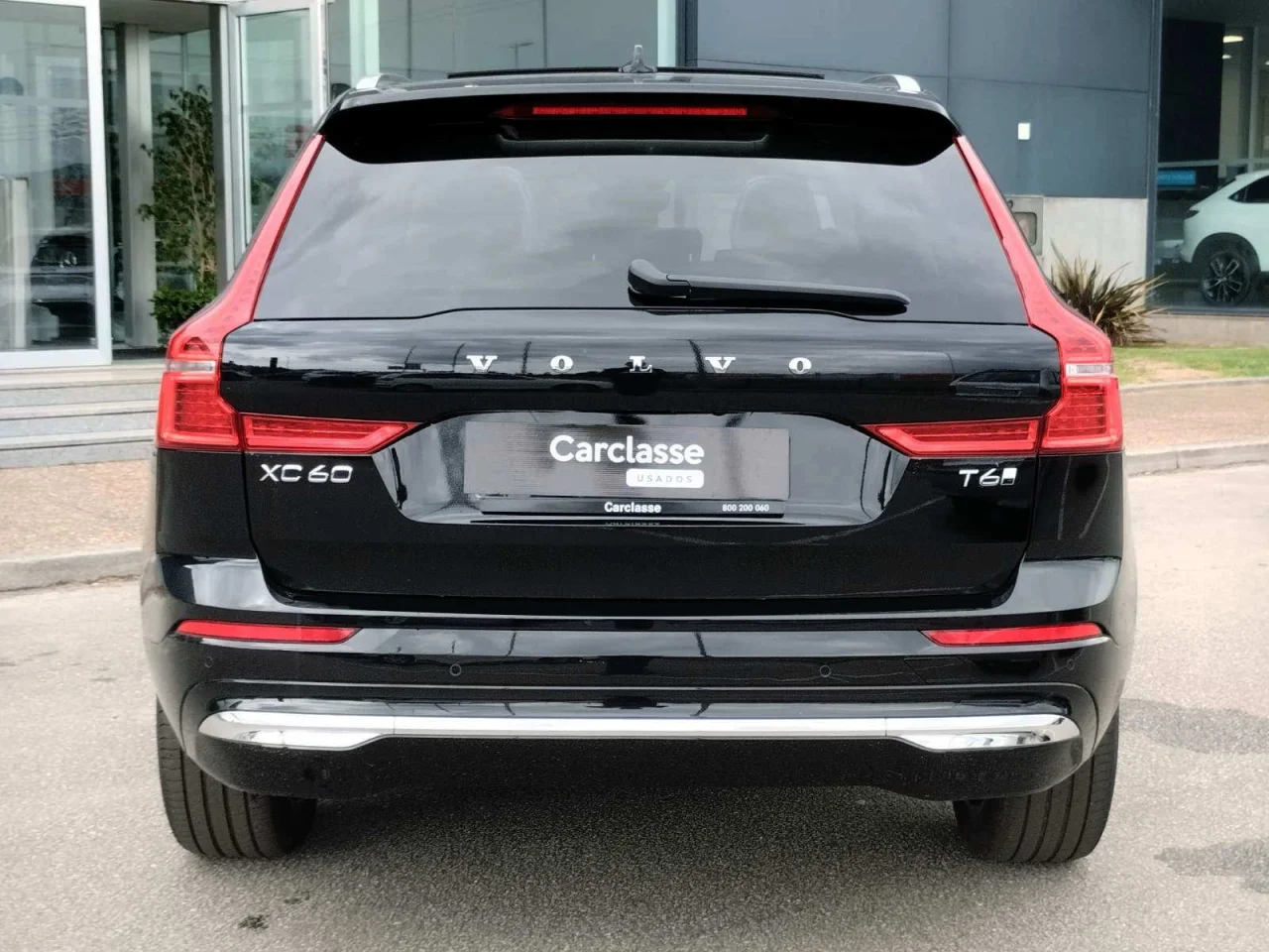 Volvo XC60 Plus Bright 16