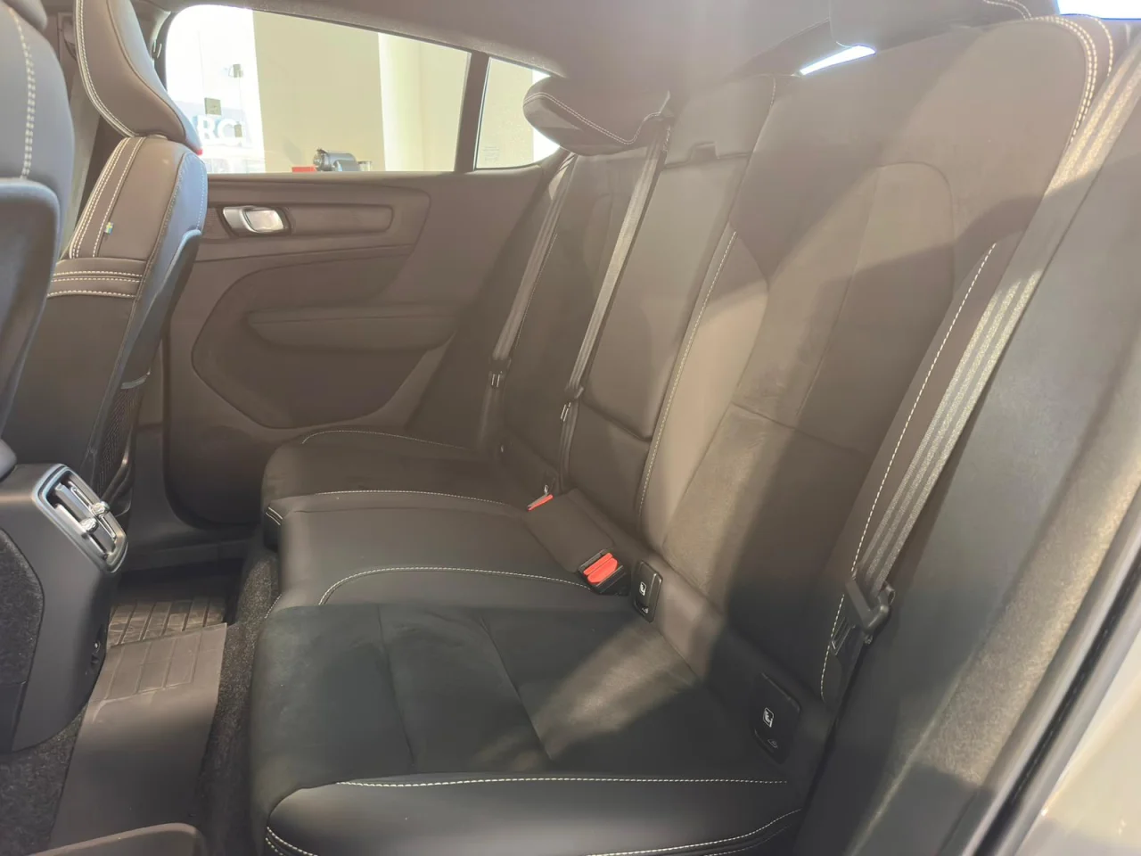 Volvo C40 Recharge Extended Range Utlimate 252cv 10