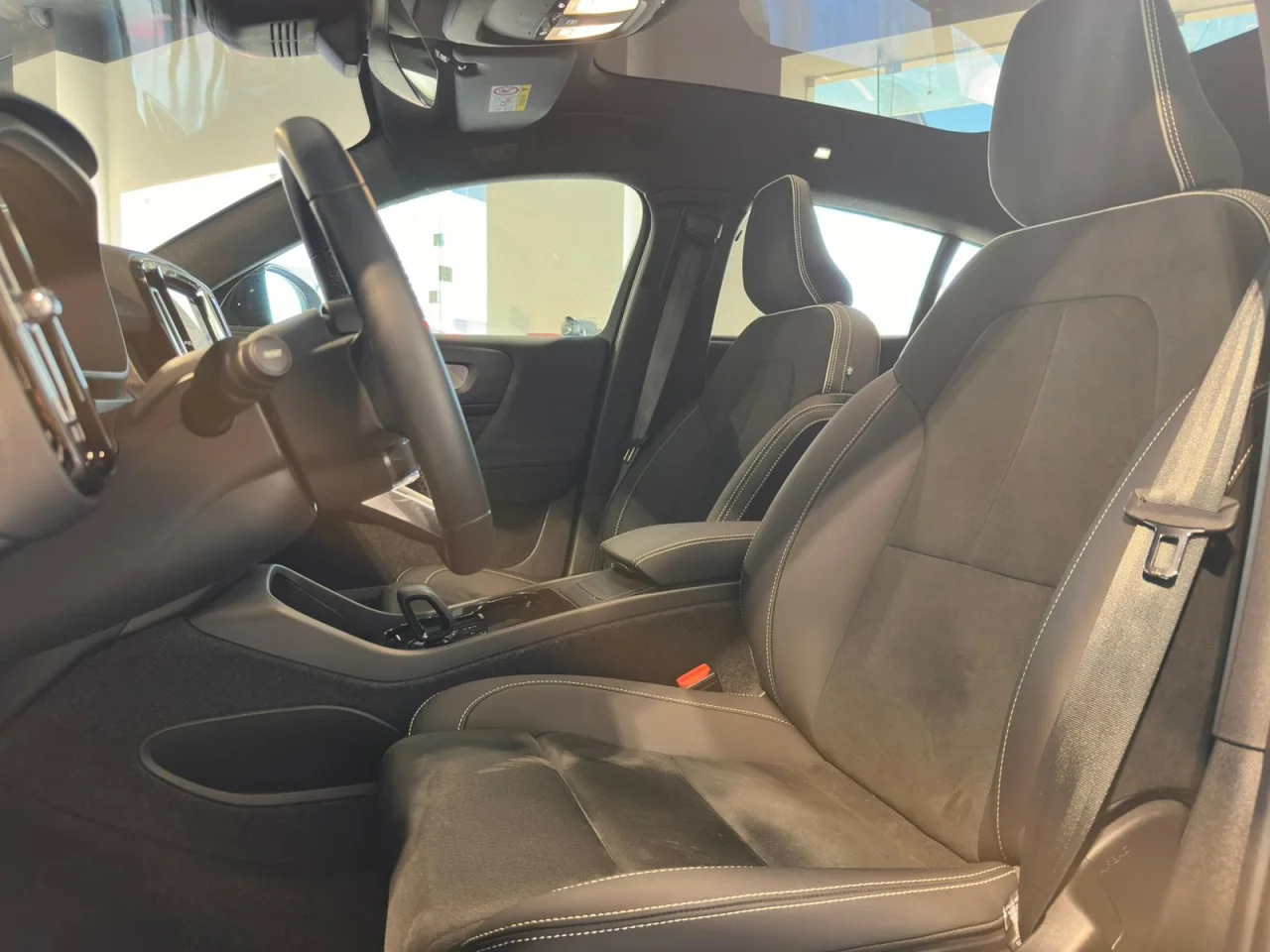 Volvo C40 Recharge Extended Range Utlimate 252cv 13