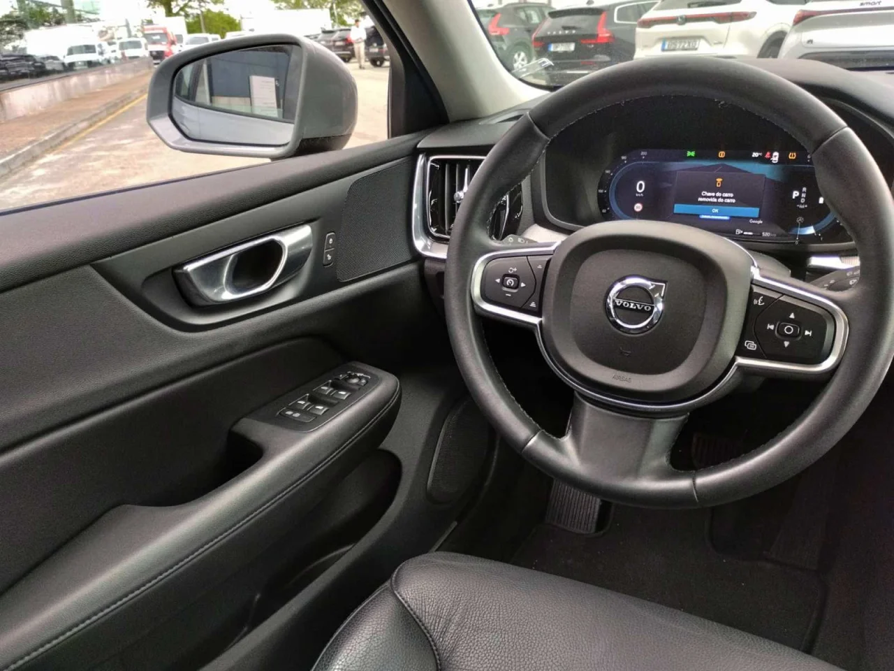 Volvo V60 Momentum 3