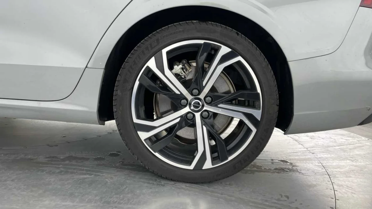 Volvo V60 T6 Core 6
