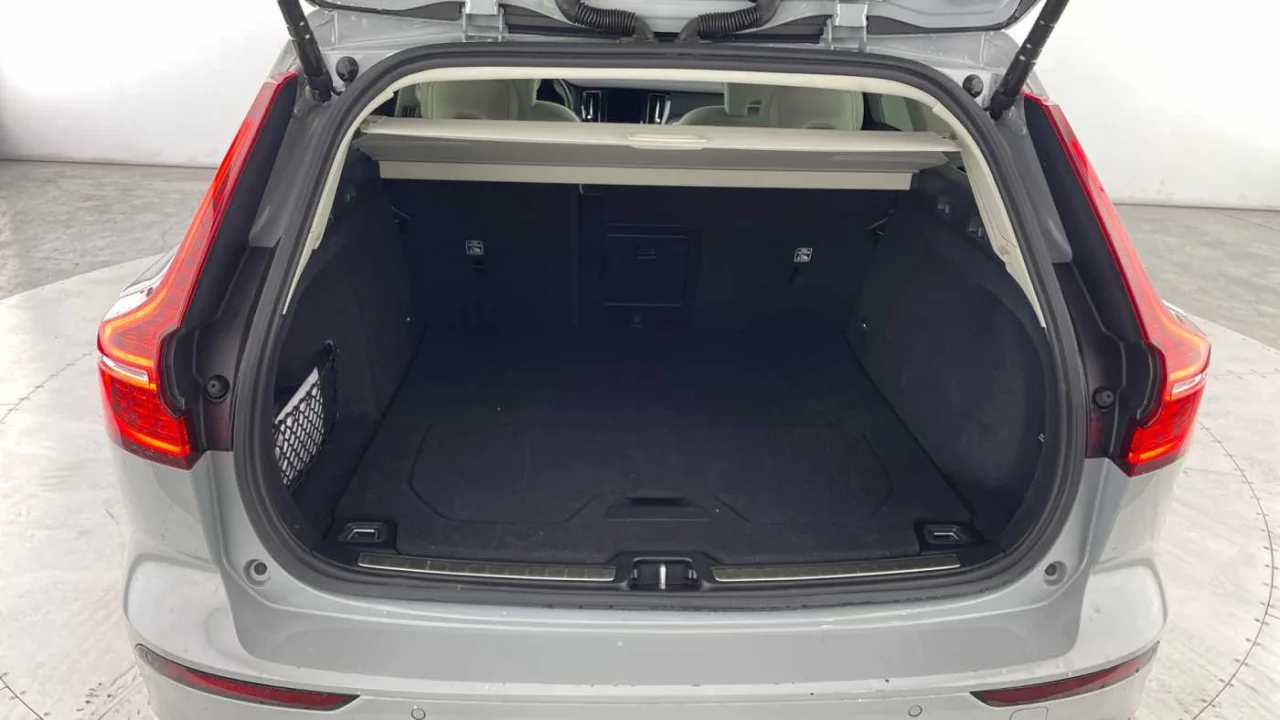 Volvo V60 T6 Core 11