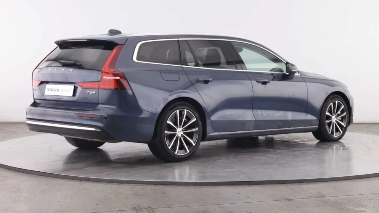 Volvo V60 T6 Core 7