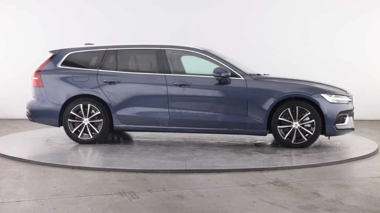 Volvo V60 T6 Core 9