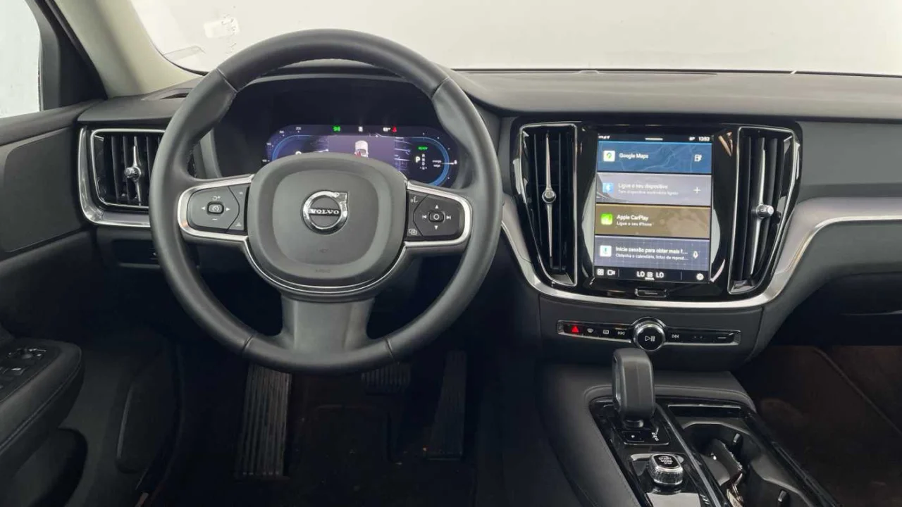 Volvo V60 T6  Core 1