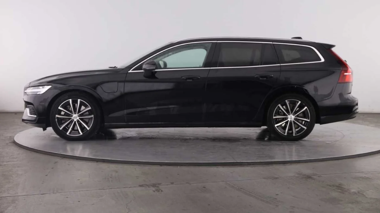 Volvo V60 T6  Core 5