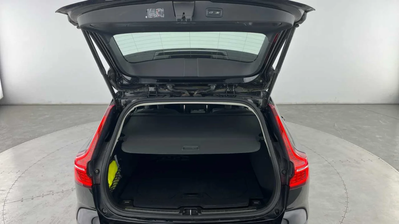 Volvo V60 T6 Core 10