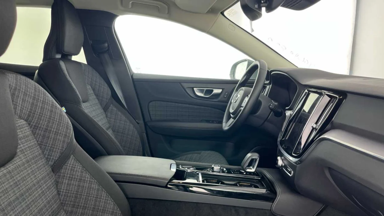 Volvo V60 T6 Core 4