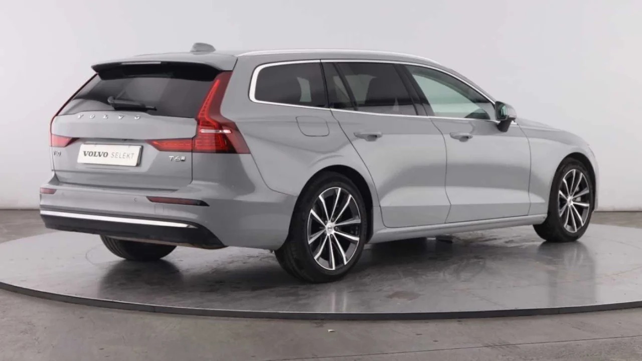 Volvo V60 T6 Core 8