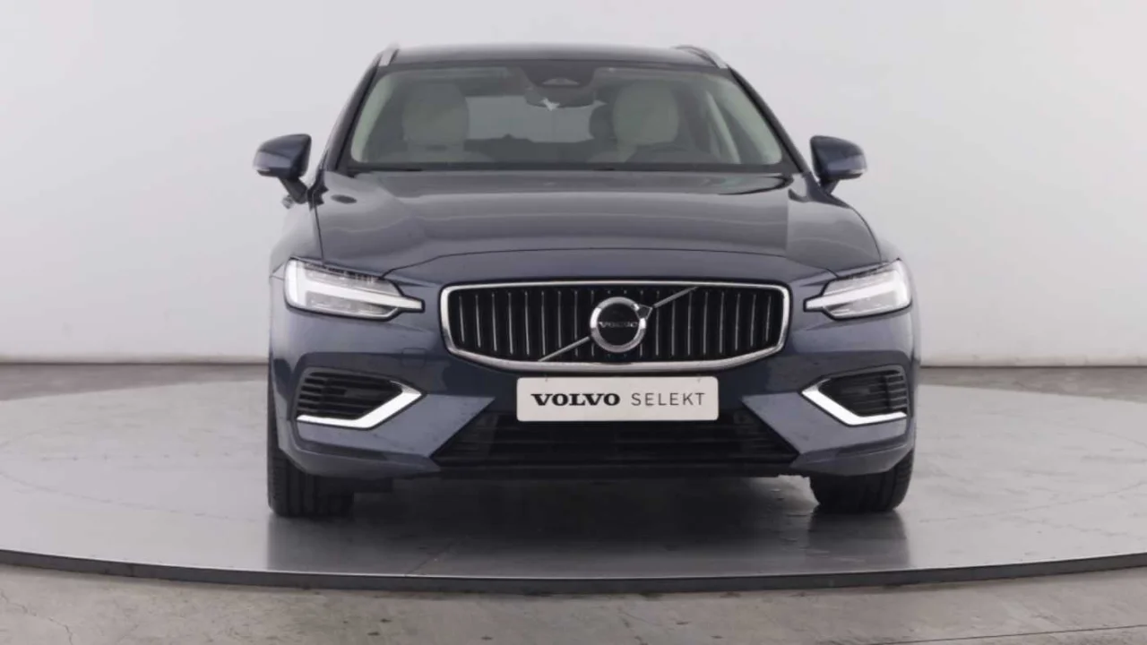 Volvo V60 T6 Core 10