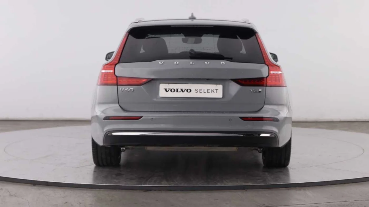 Volvo V60 T6 Core 10