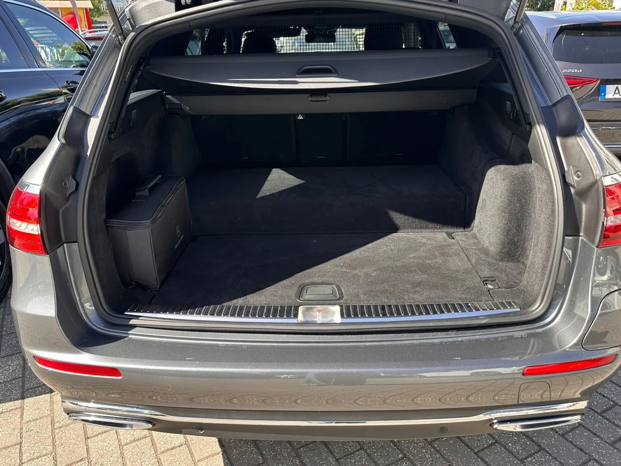 Mercedes Classe E 300de Station Avantgarde 10