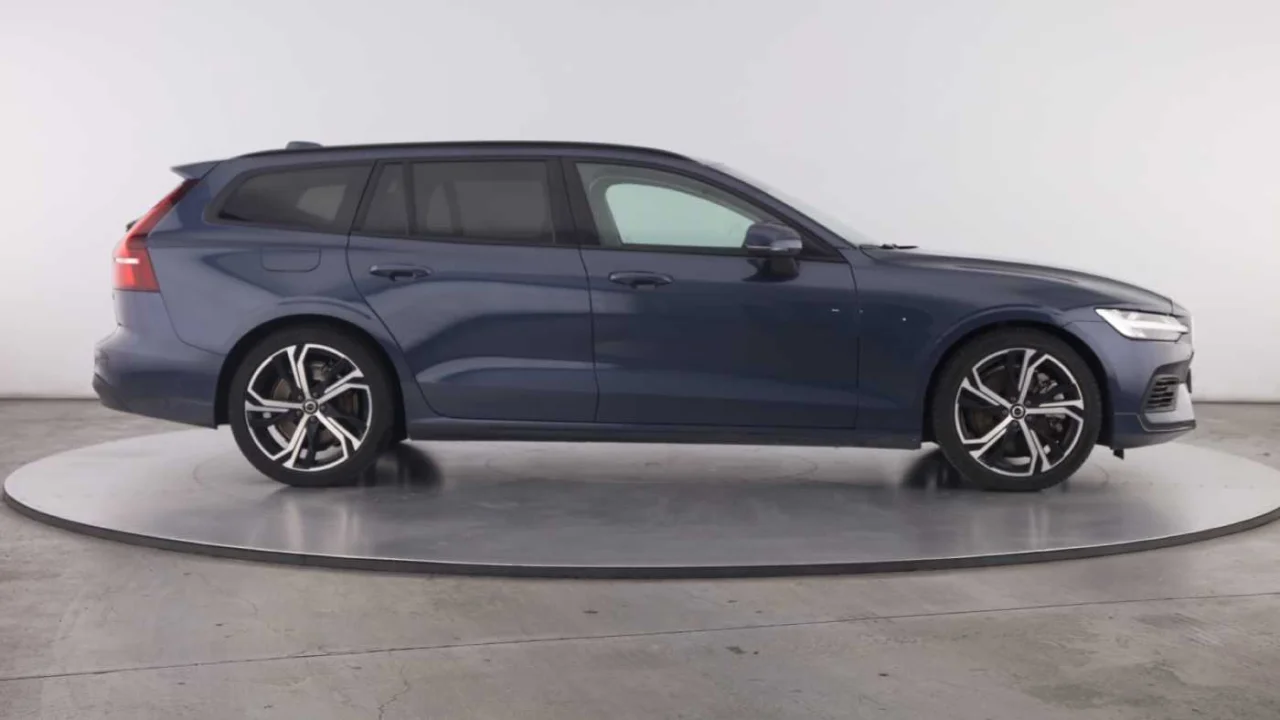 Volvo V60 T6 Core 10