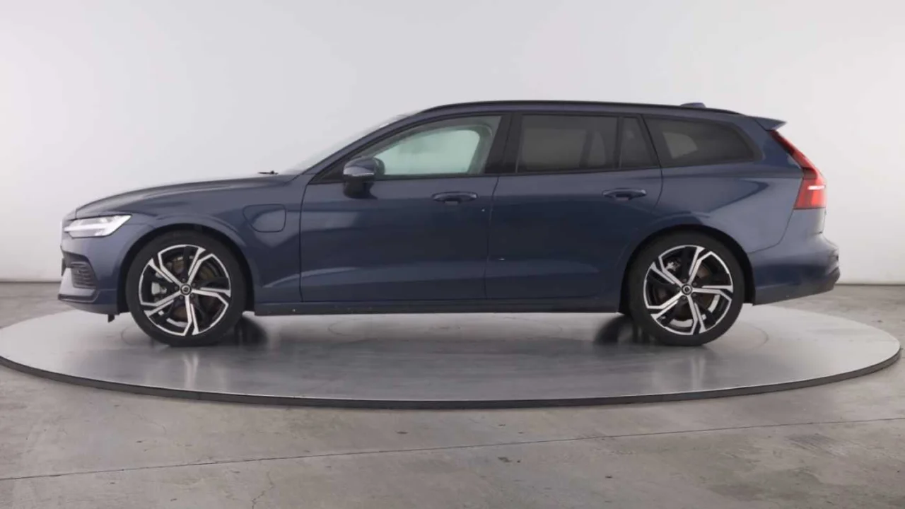 Volvo V60 T6 Core 9