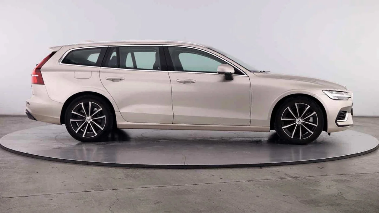 Volvo V60 T6 Core 8