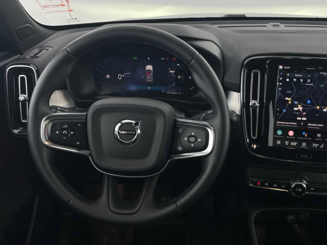 Volvo XC40 Black Edition Auto 1
