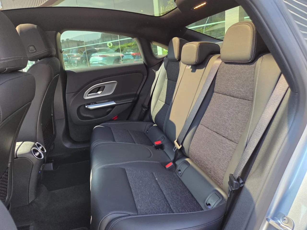 Mercedes Classe CLA 220 Progressive Advanced Coupé 4