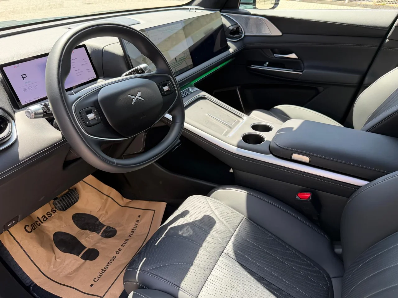 Xpeng G9 93.1 kWh AWD Performance+Premium Seat & Audio Pack 1