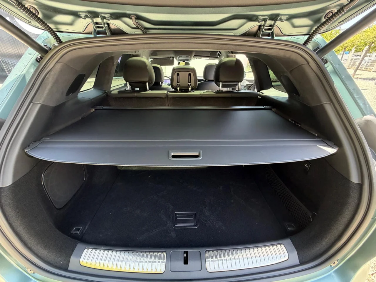 Xpeng G9 93.1 kWh AWD Performance+Premium Seat & Audio Pack 6