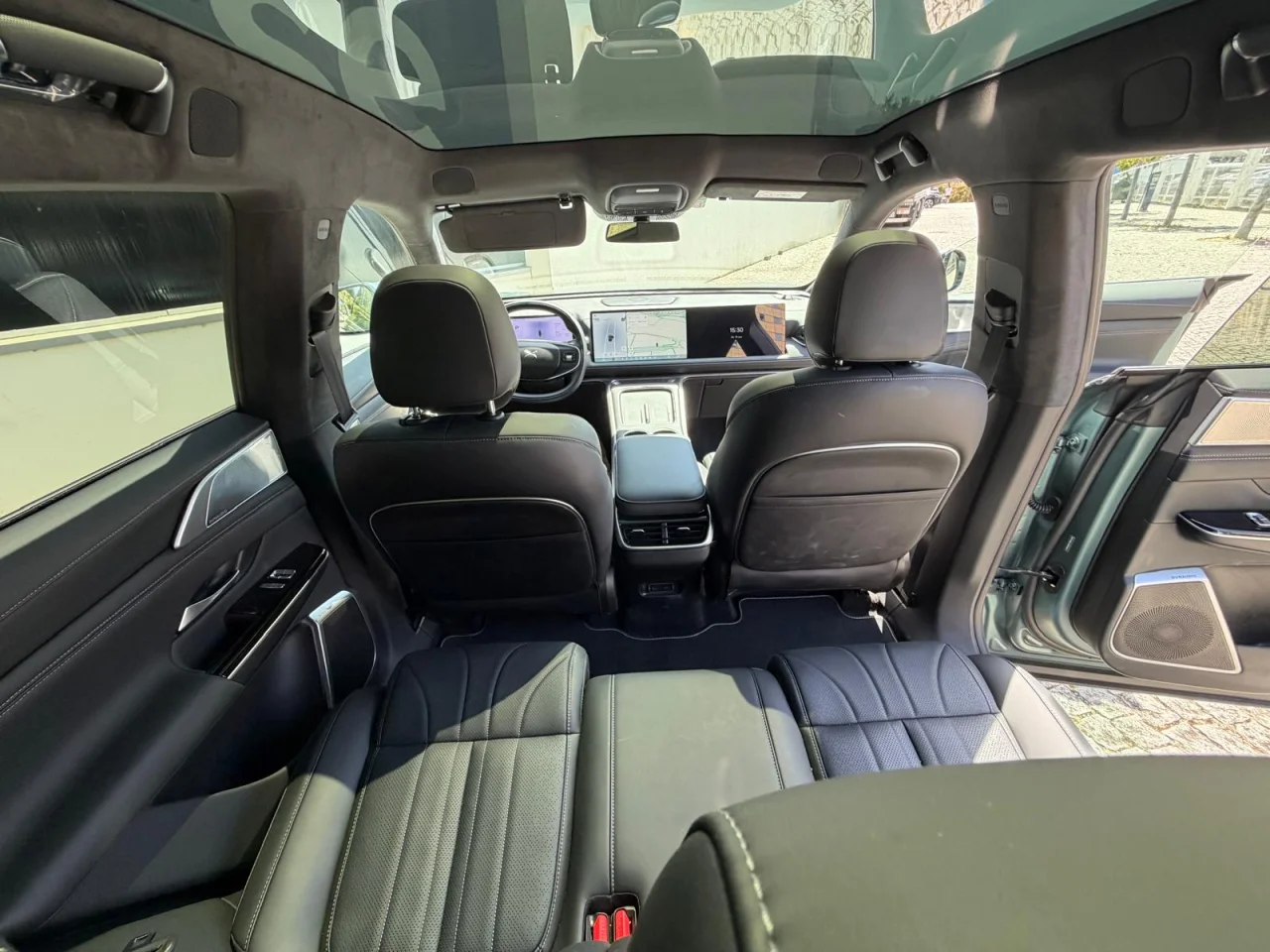 Xpeng G9 93.1 kWh AWD Performance+Premium Seat & Audio Pack 7