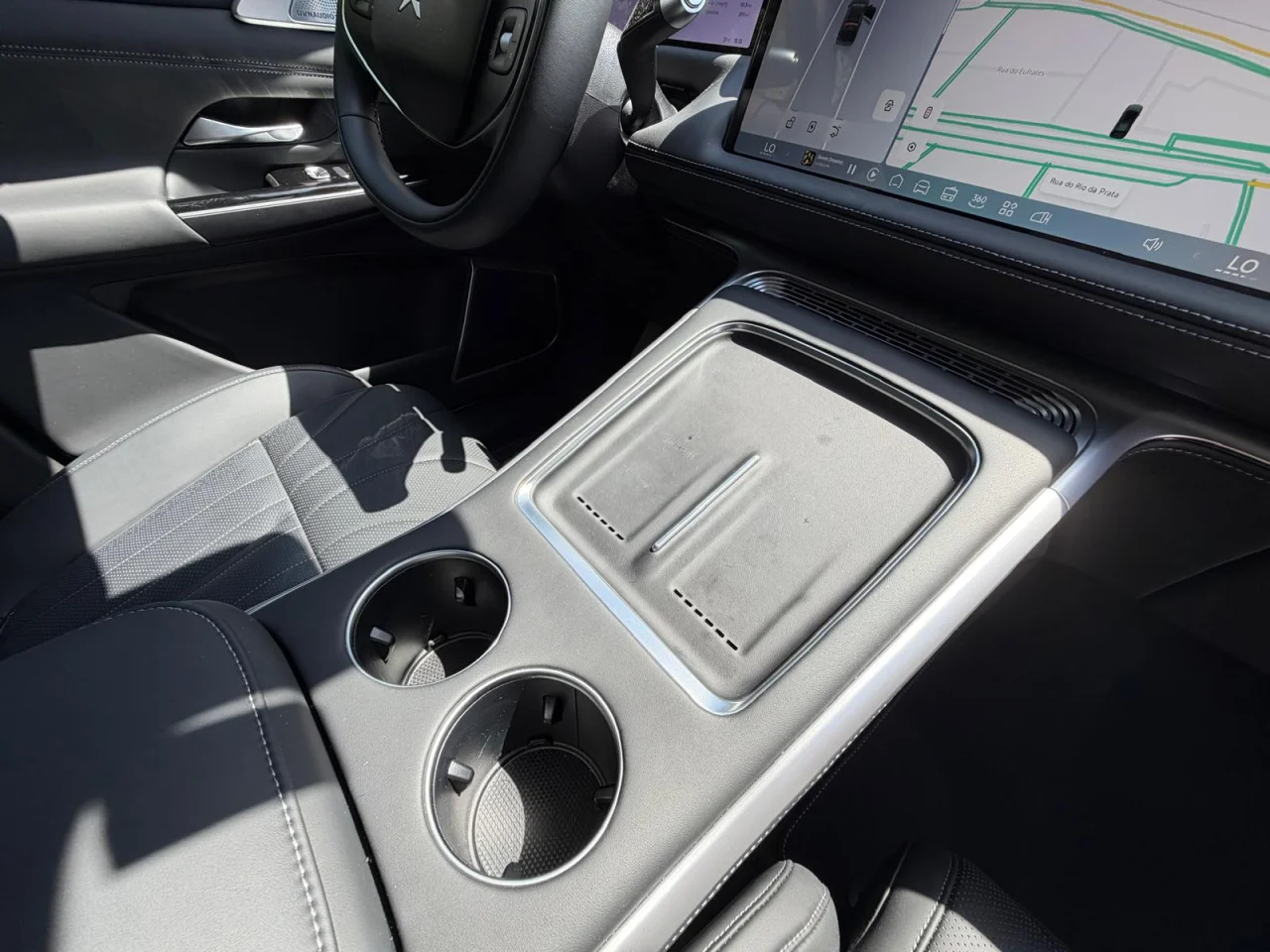 Xpeng G9 93.1 kWh AWD Performance+Premium Seat & Audio Pack 11