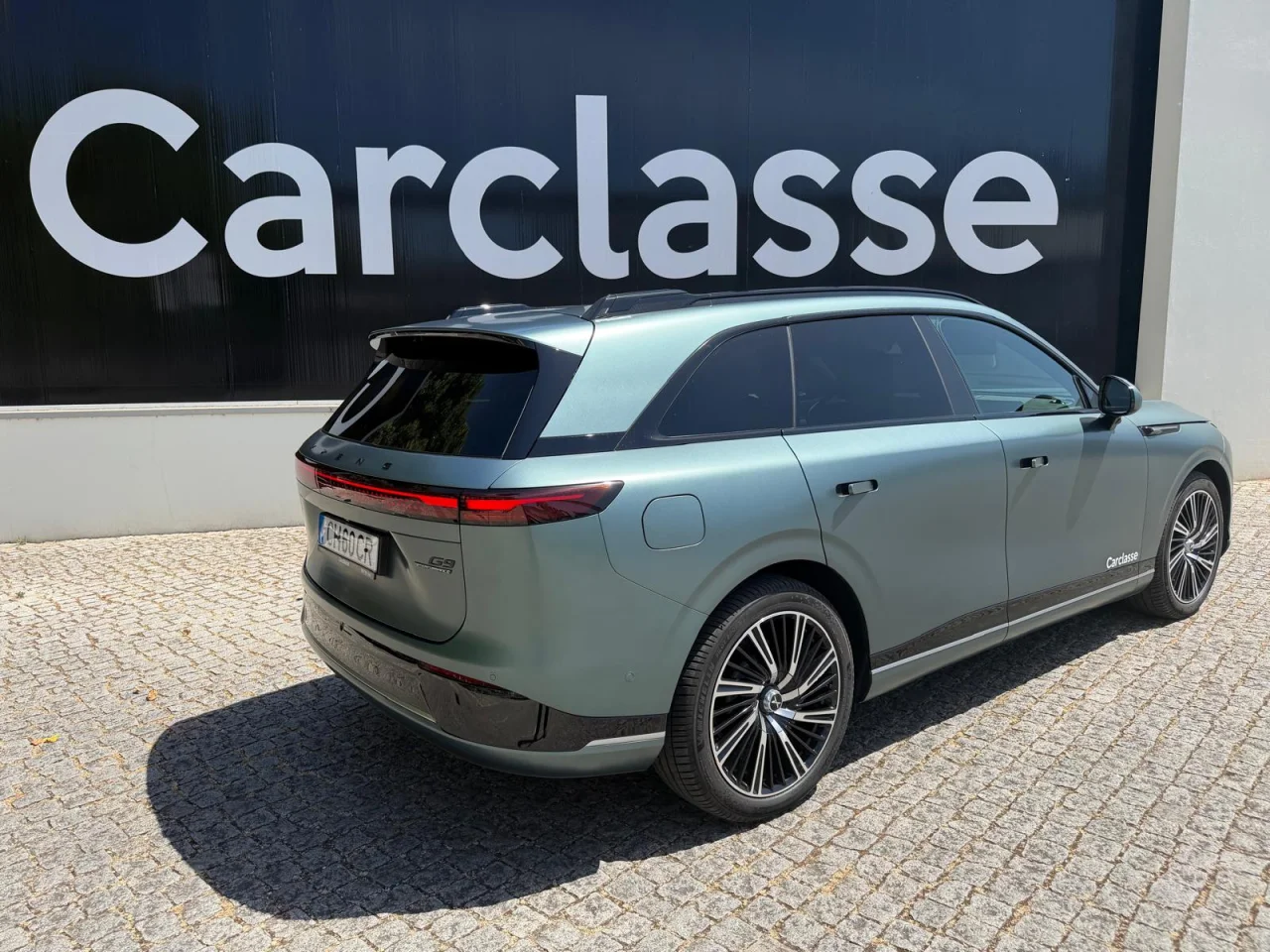 Xpeng G9 93.1 kWh AWD Performance+Premium Seat & Audio Pack 15