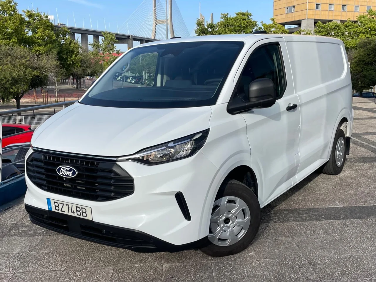 Ford Tansit Custom Van