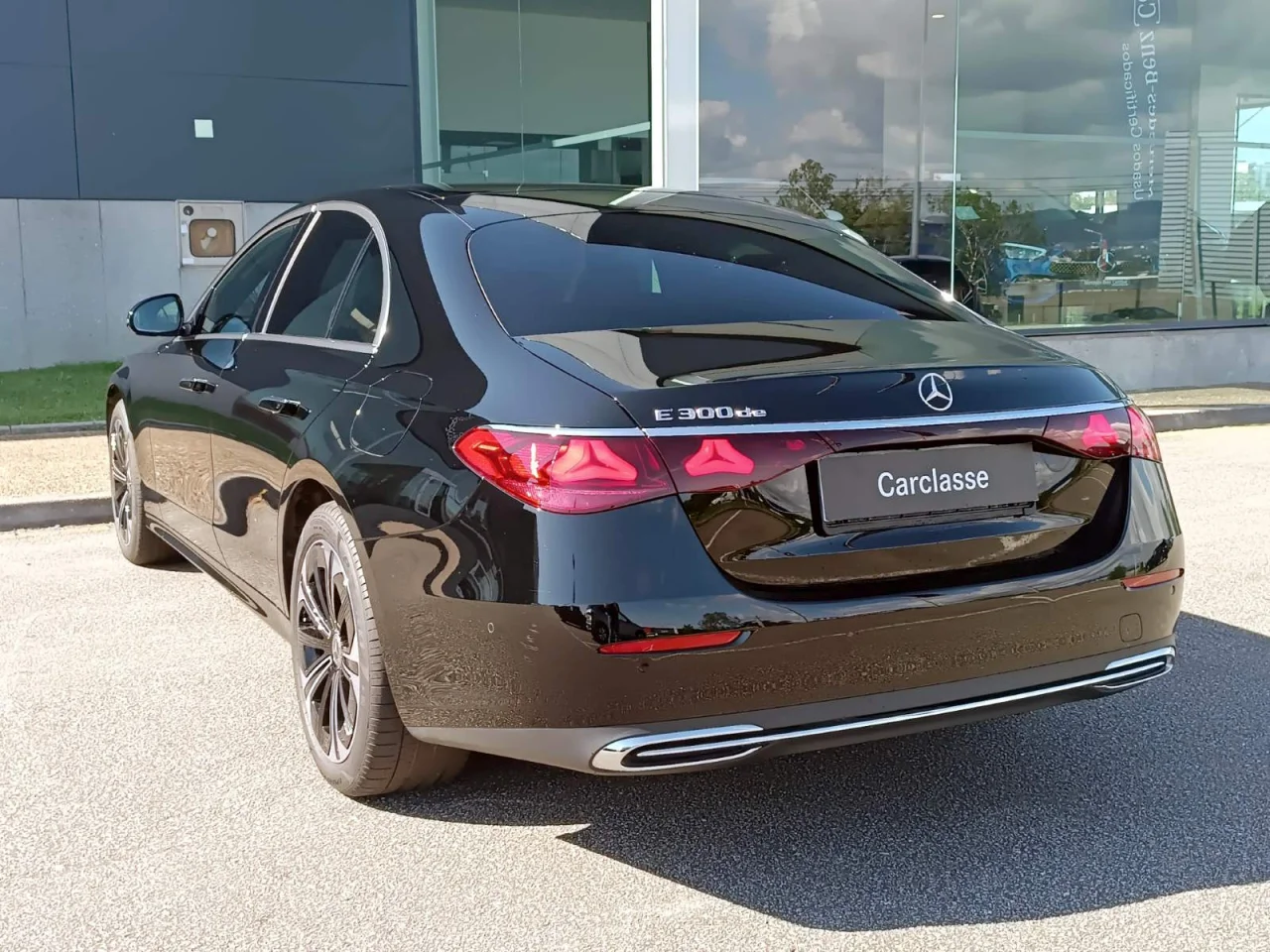 Mercedes Classe E 300 de Avantgarde Advanced Limousine 13