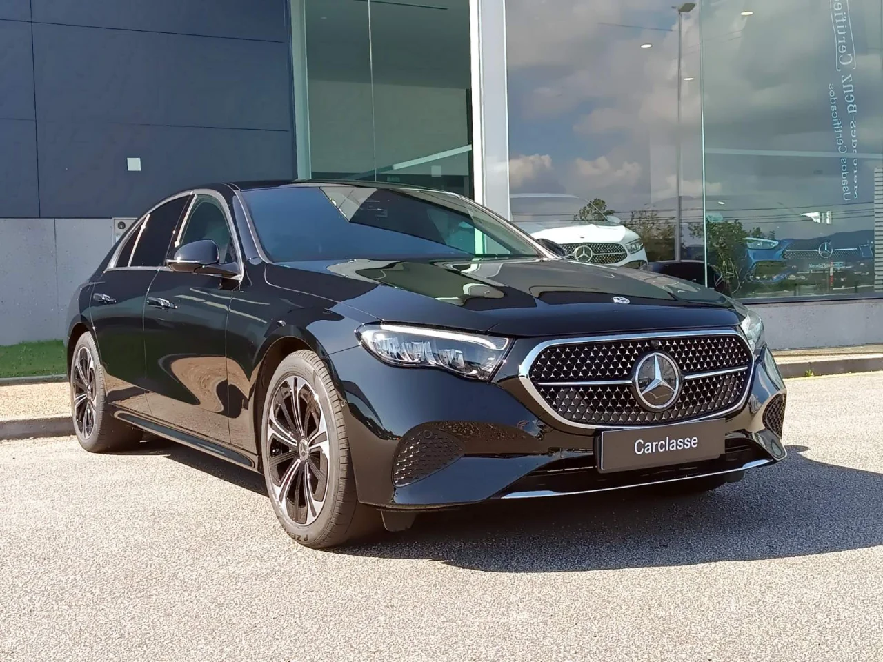 Mercedes Classe E 300 de Avantgarde Advanced Limousine 14