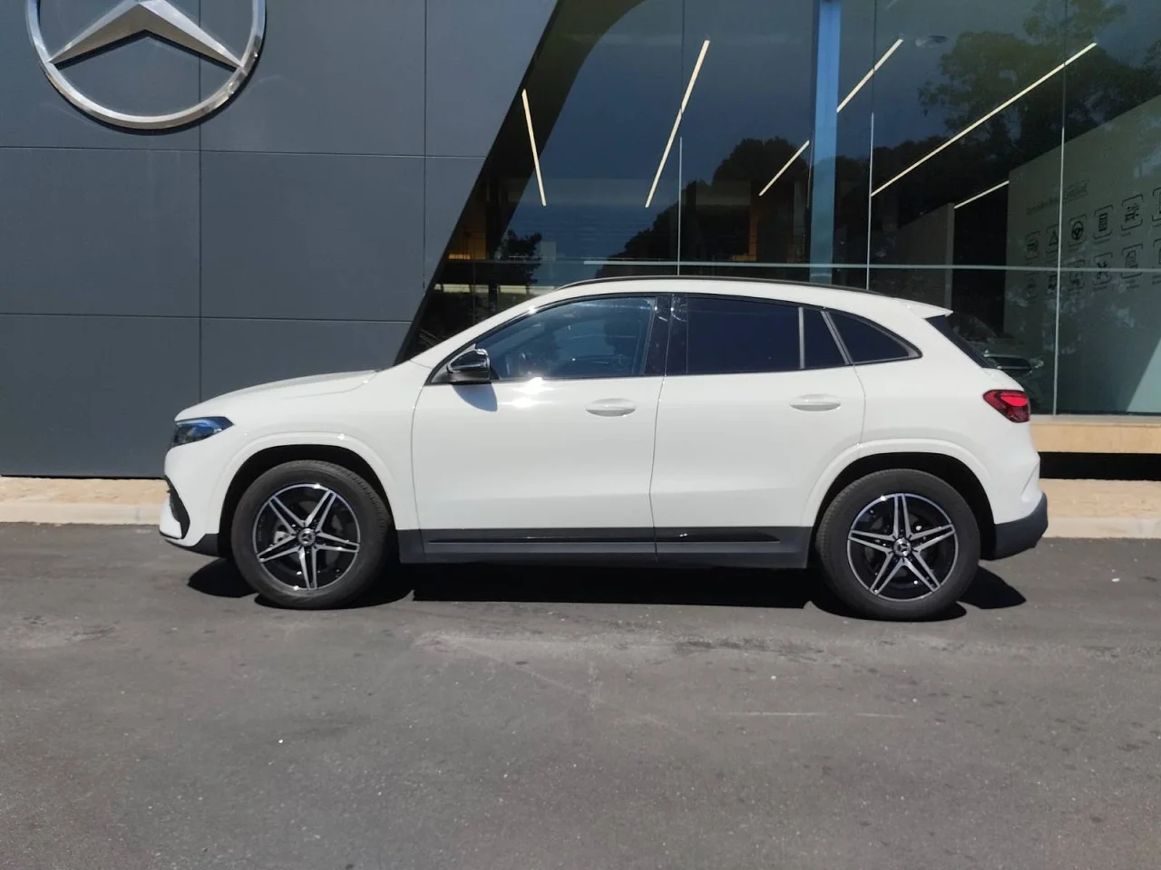 Mercedes Classe EQA 250+ AMG Advanced 6