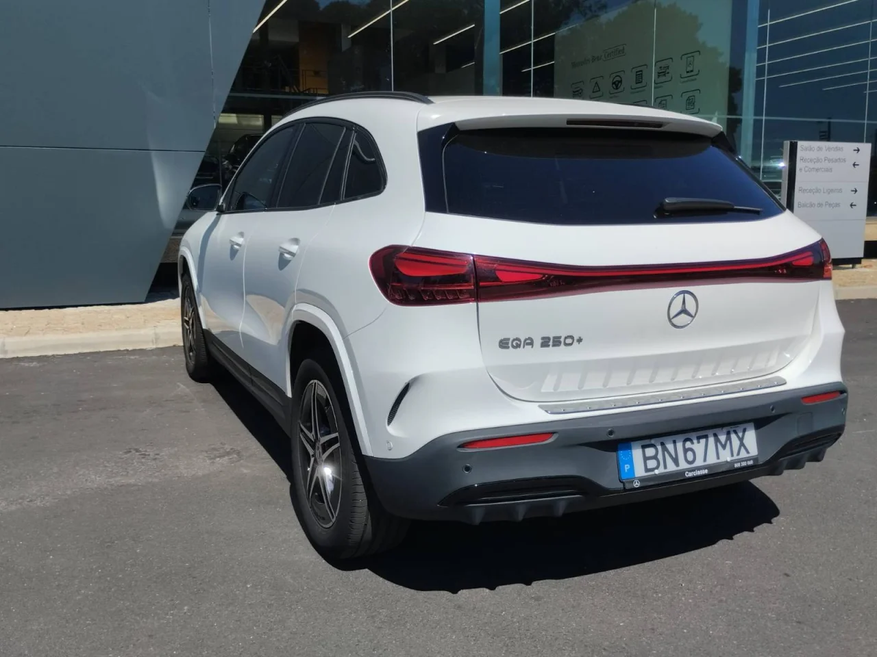 Mercedes Classe EQA 250+ AMG Advanced 9