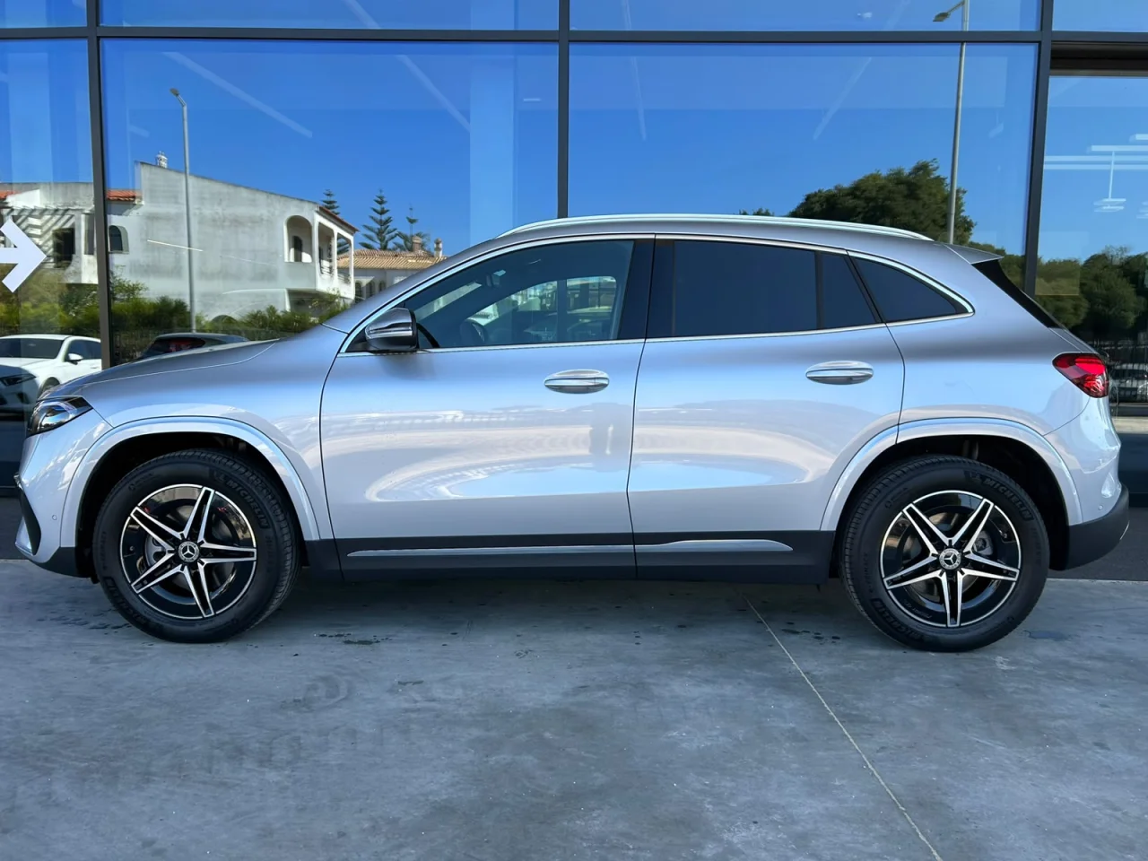 Mercedes Classe EQA 250+ AMG Advanced 6