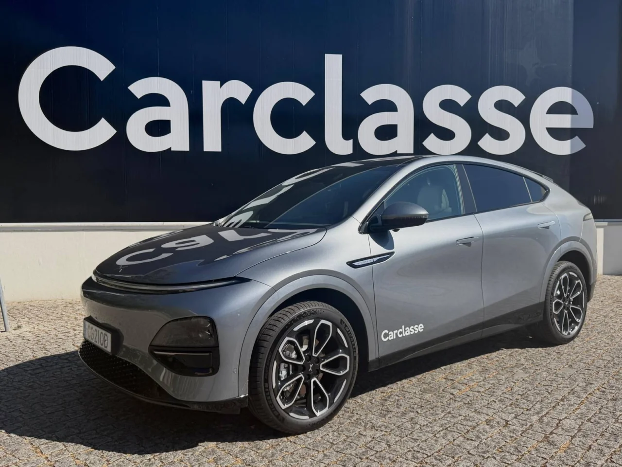 Xpeng G6 68.5 kWh Standard Range