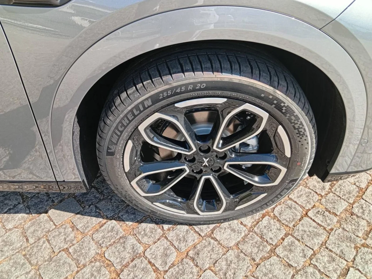 Xpeng G6 80.8 kWh Long Range 2