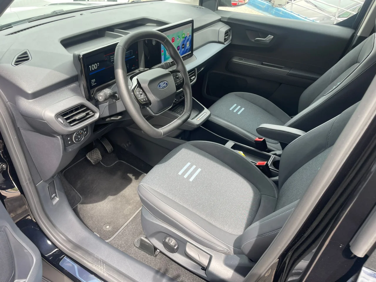 Ford Tourneo Courier ACTIVE 43,6 kwh 7