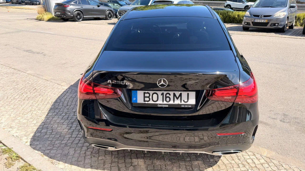Mercedes Classe A 250e AMG Premium LImousine 3