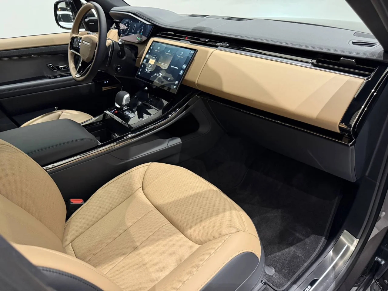 Land Rover Range Rover Sport 3.0 P550e Autobiography 3