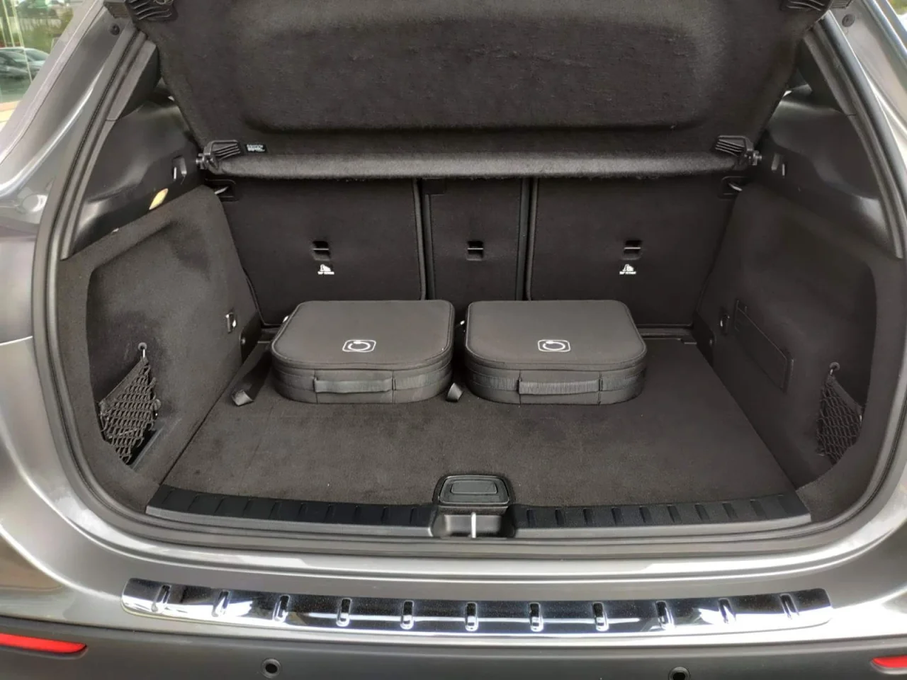 Mercedes Classe GLA 250e AMG Advanced Plus 6