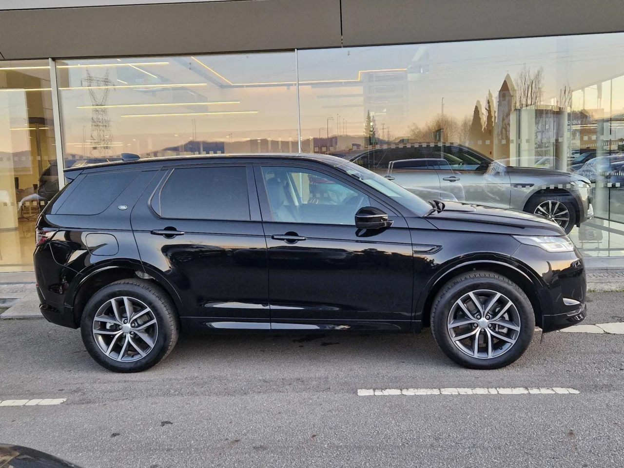 Land Rover Discovery Sport P 269e S 8
