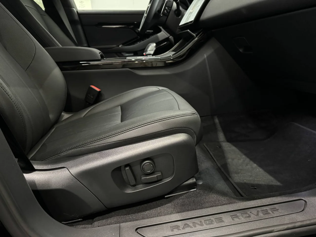 Land Rover Evoque P 269e S 11