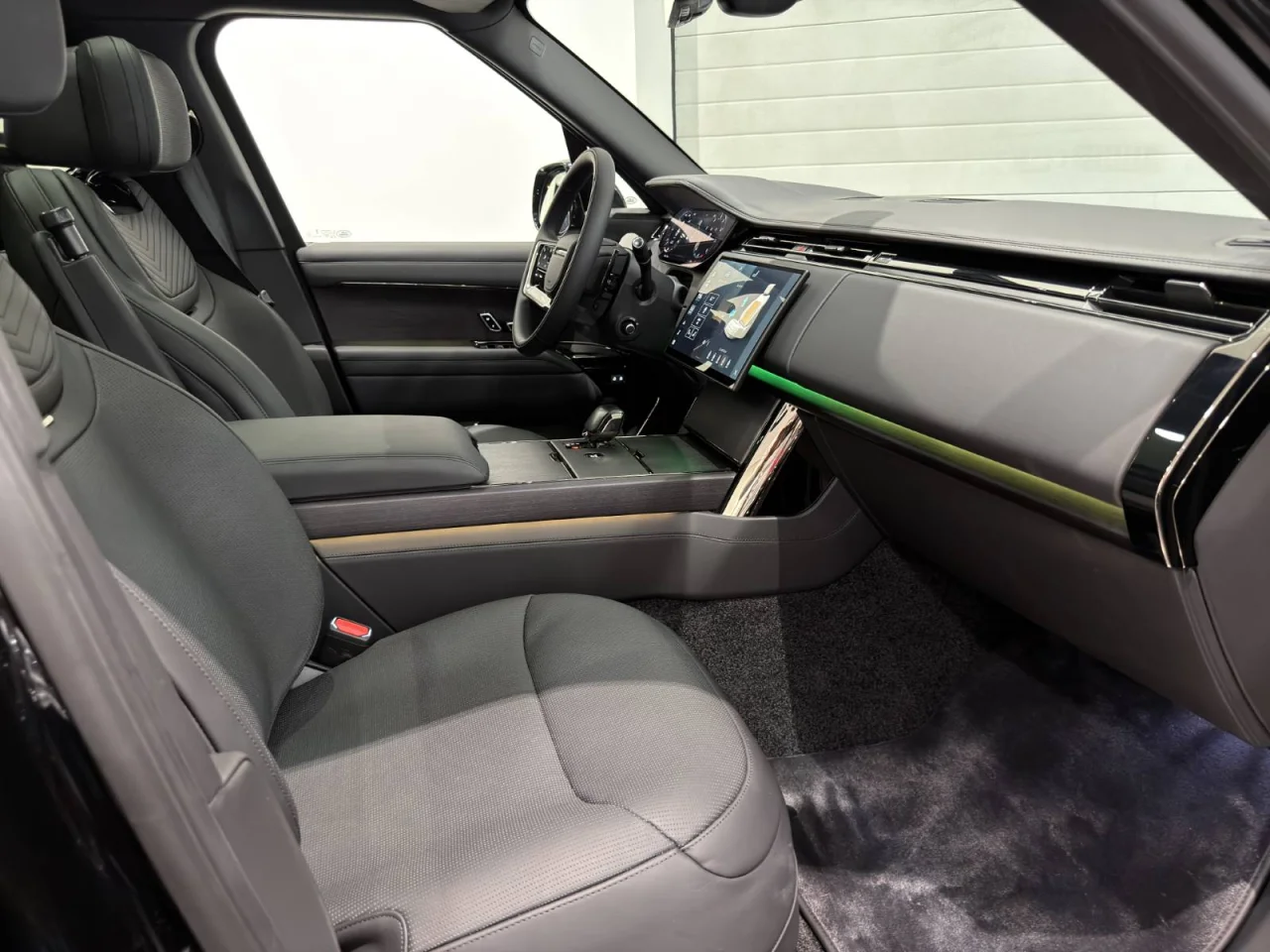 Land Rover Range Rover SV 4.4 V8 615 CV 5