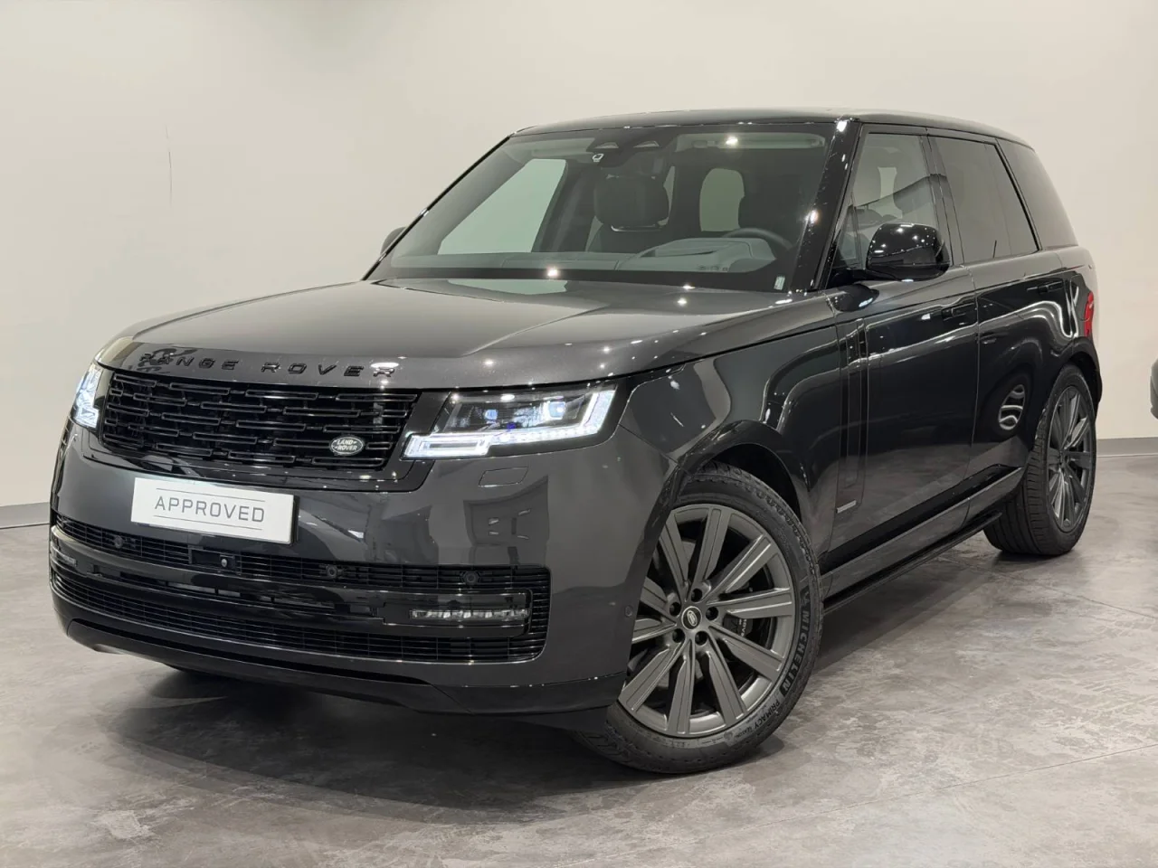 Land Rover Range Rover	P550e SWB Autobiography