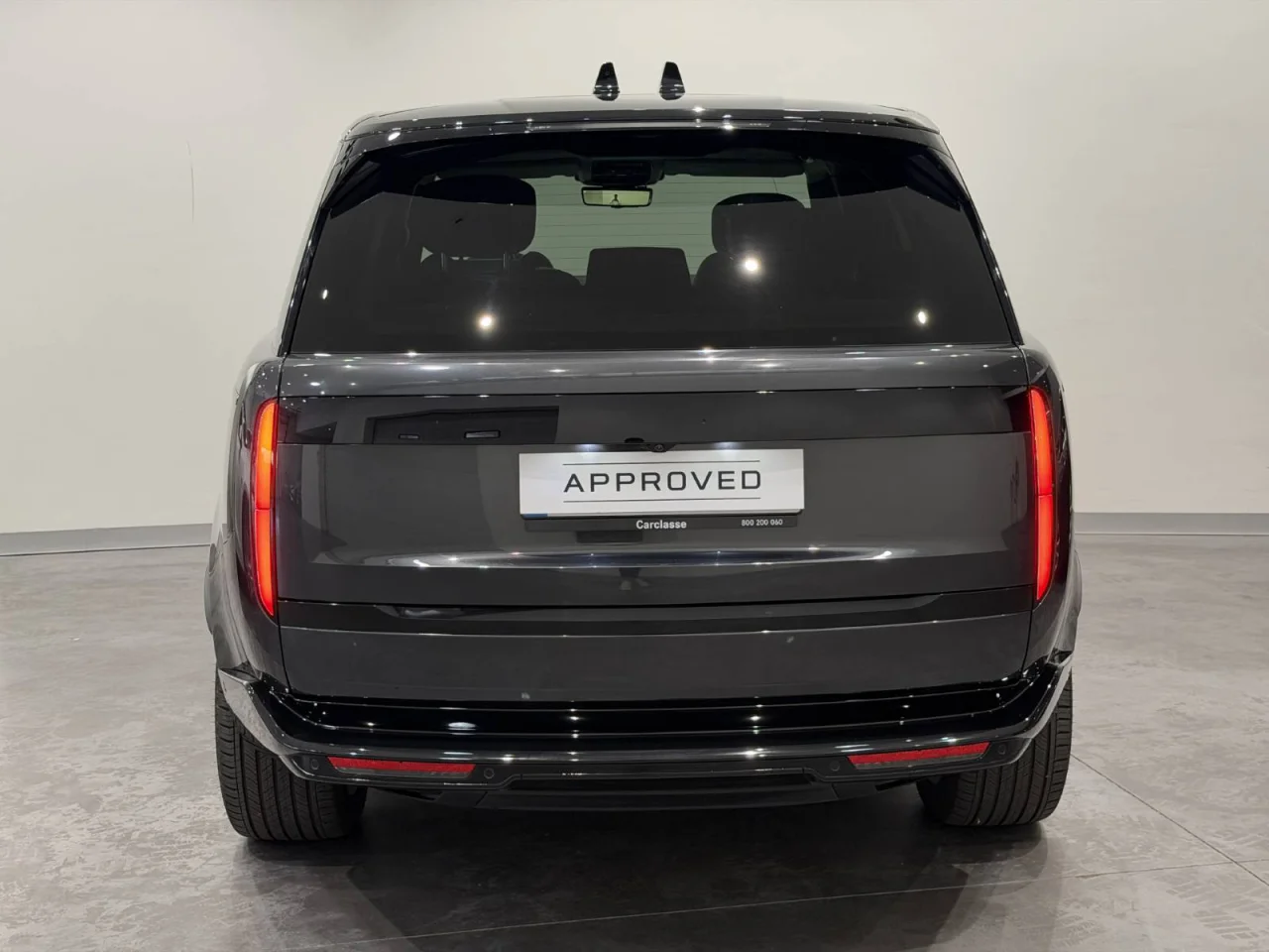 Land Rover Range Rover	P550e SWB Autobiography 14